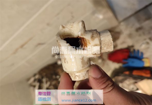 双峰引起漏水的原因有哪些？